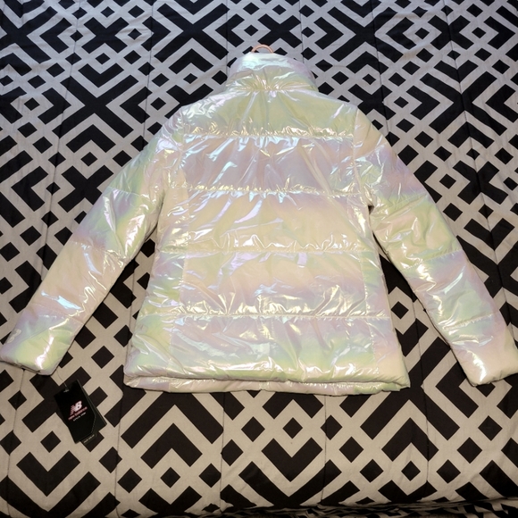 (M) Iridescent NewBalance Jacket - Picture 2 of 4
